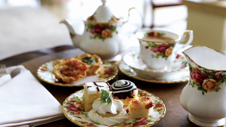High Tea &mdash; Green Season